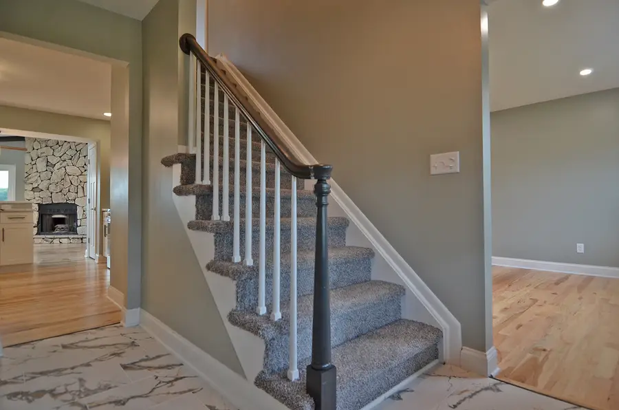 304 Sequoia Drive, Streator, IL 61364 - #2