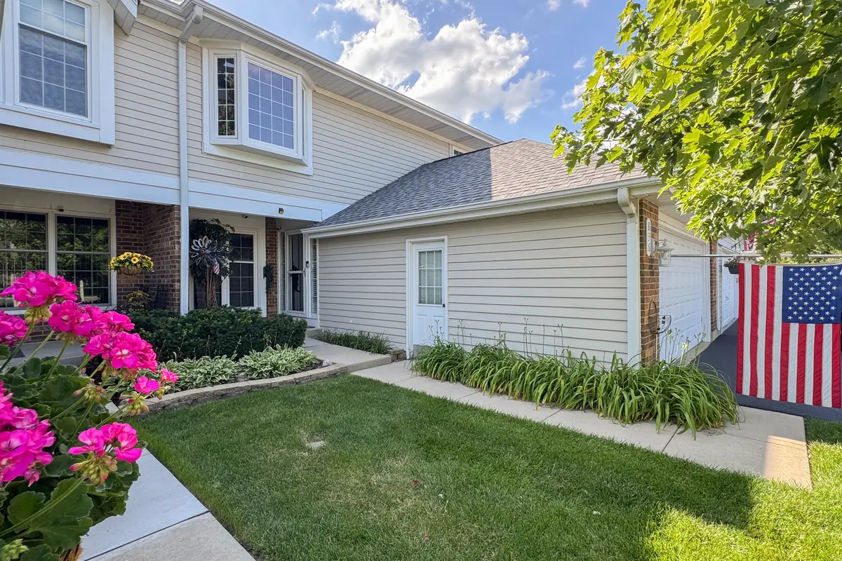 836 Golf Course Road, Crystal Lake, IL 60014 - #1