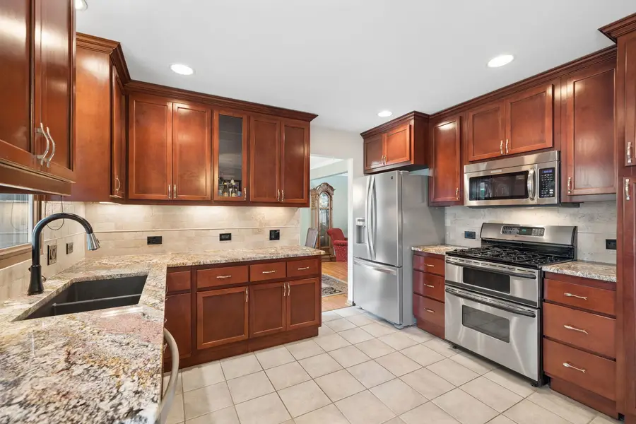 14629 S East Abbott Road, Homer Glen, IL 60491 - #3