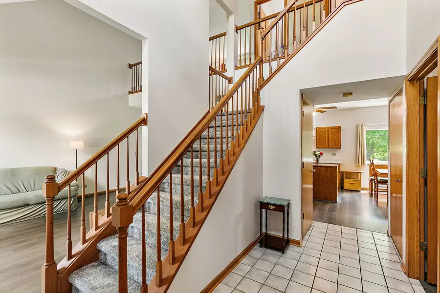 3880 Peartree Drive, Lake In The Hills, IL 60156 - #2