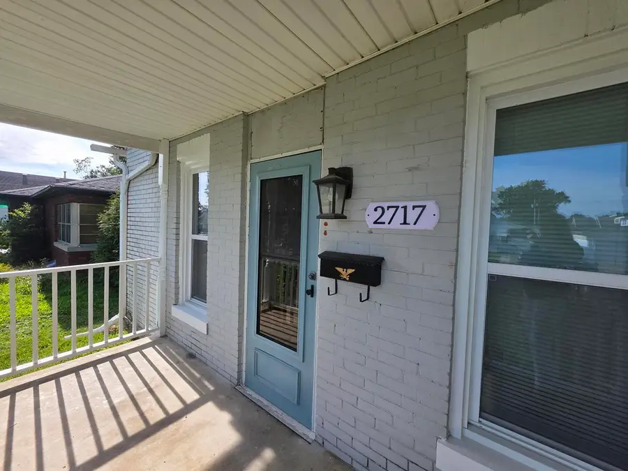 2717 Elm Street, Quincy, IL 62301 - #2