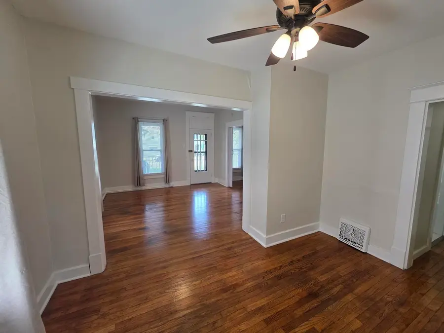 2717 Elm Street, Quincy, IL 62301 - #3