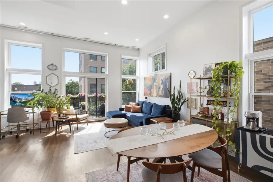 2448 N Southport Avenue #3, Chicago, IL 60614 - #2