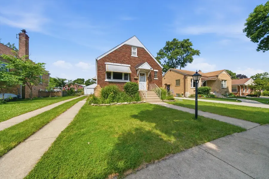 2416 S 2nd Avenue, North Riverside, IL 60546 - #3