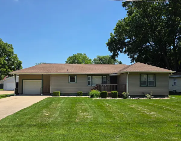 309 Maple Street, Prophetstown, IL 61277