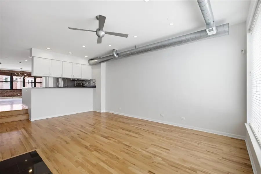 2943 N Lincoln Avenue #212, Chicago, IL 60657 - #3