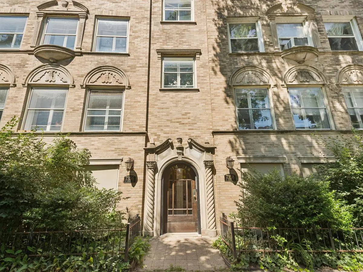 7358 N Damen Avenue #2N, Chicago, IL 60645 - #1