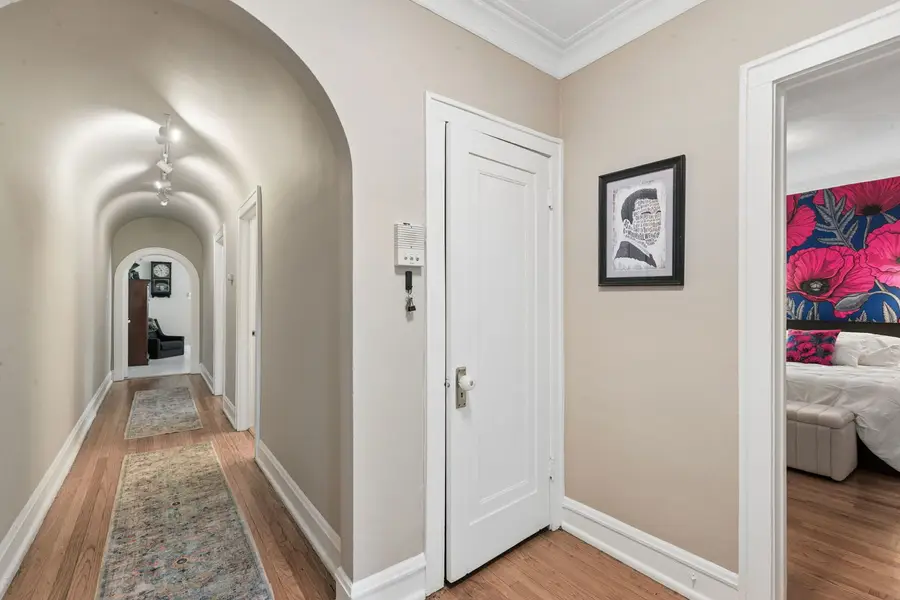 7358 N Damen Avenue #2N, Chicago, IL 60645 - #3
