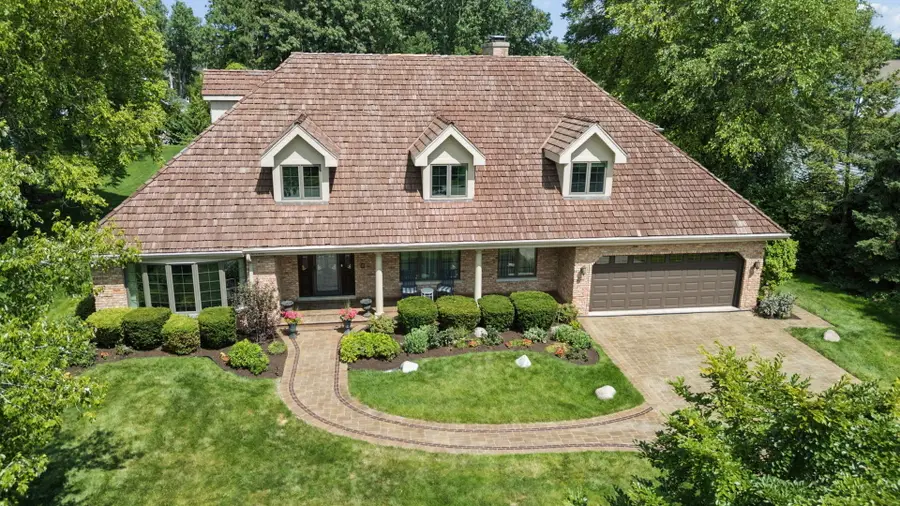 8425 Charleston Drive, Burr Ridge, IL 60527 - #2