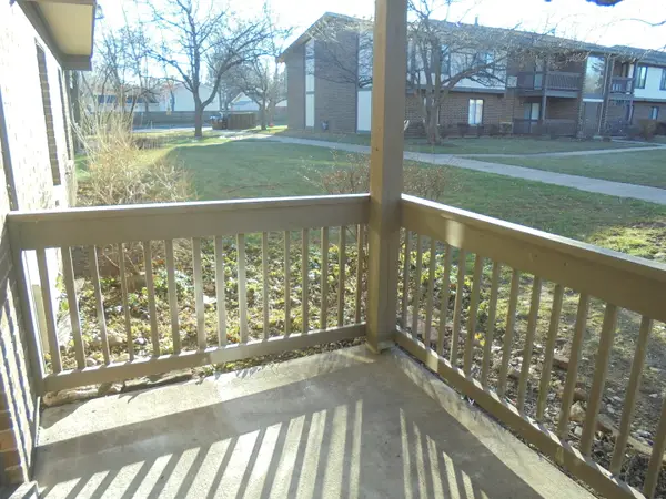 566 Somerset Lane #2, Crystal Lake, IL 60014