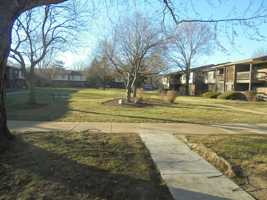 566 Somerset Lane #2, Crystal Lake, IL 60014 - #2