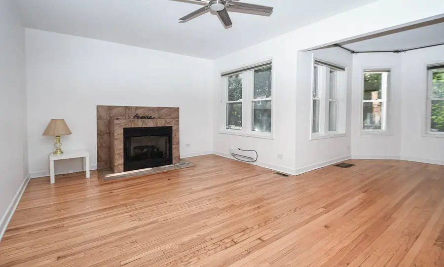 6445 N Greenview Avenue #1, Chicago, IL 60626 - #2