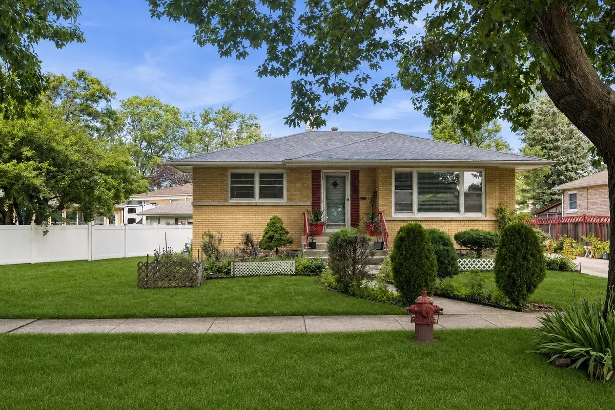 5420 Drury Lane, Oak Lawn, IL 60453 - #1