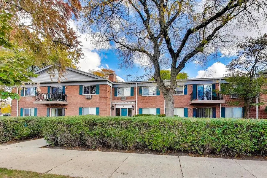 2303 S Goebbert Road #A109, Arlington Heights, IL 60005 - #2