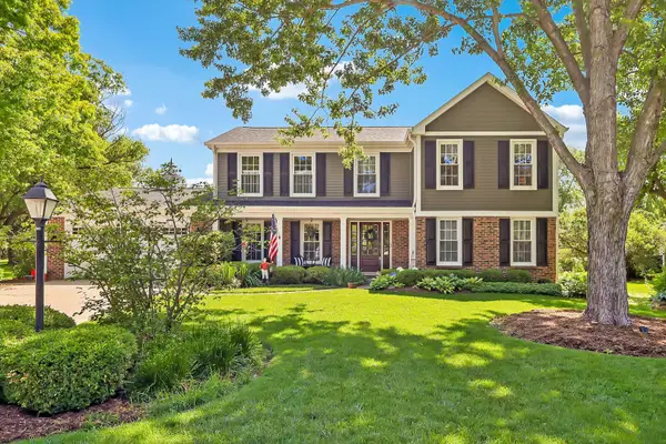 720 Oxbow Lane, Barrington, IL 60010