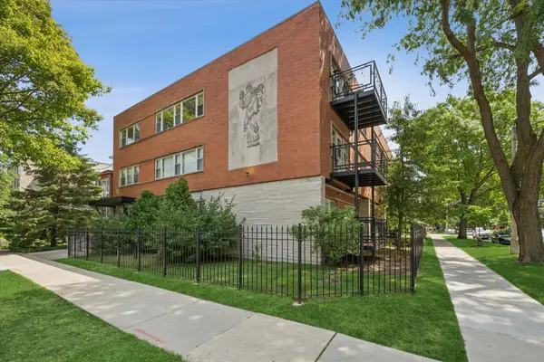 240 S Oak Park Avenue #305, Oak Park, IL 60302