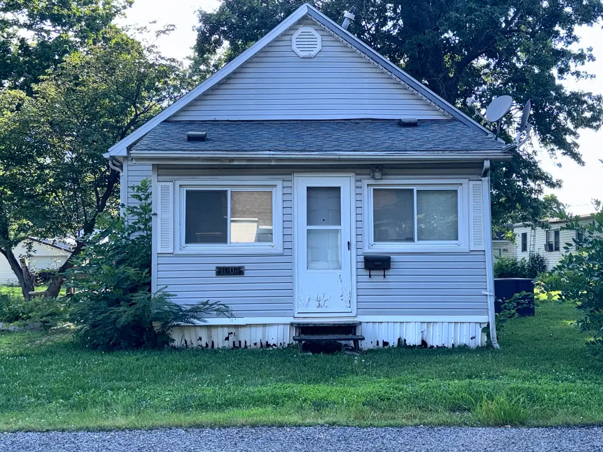 1004 S Cherry Street, Centralia, IL 62801 - #1