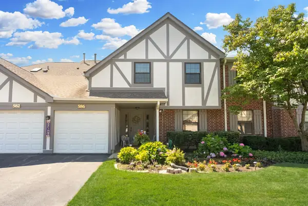 584 Elizabeth Drive #B, Wood Dale, IL 60191