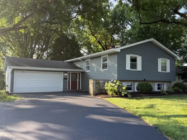 332 W Gartner Road, Naperville, IL 60540