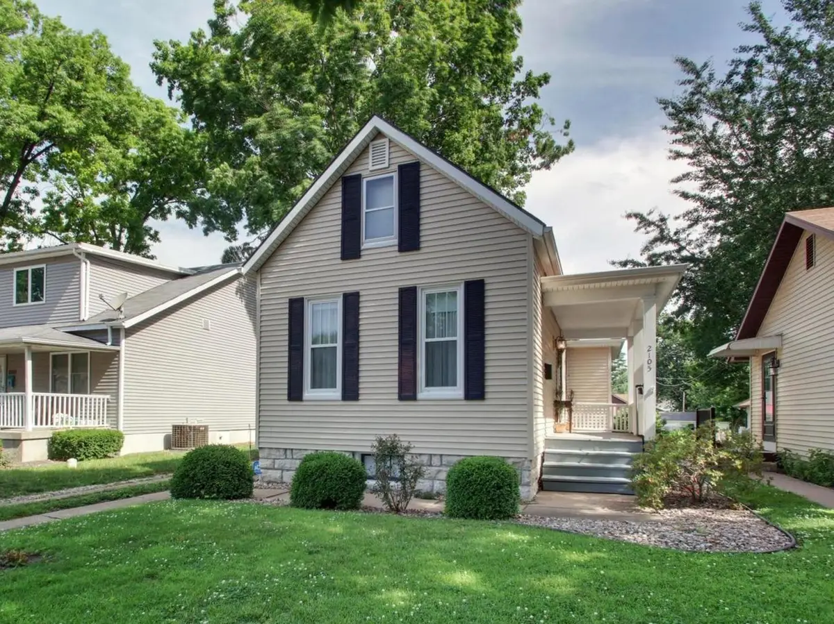 2105 Jefferson Street, Quincy, IL 62301 - #1