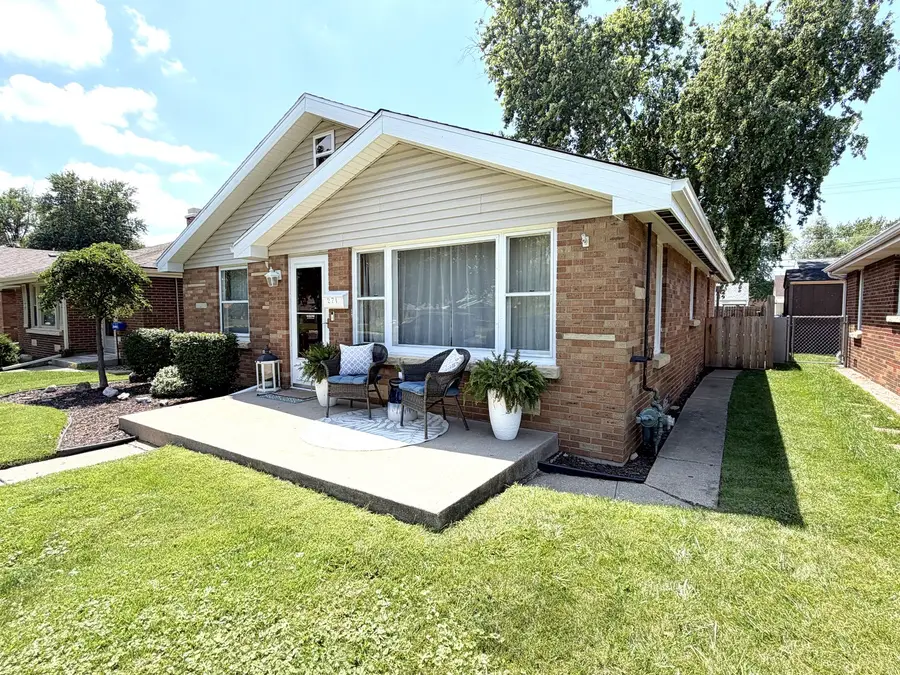 271 N Douglas Street, Bradley, IL 60915 - #3