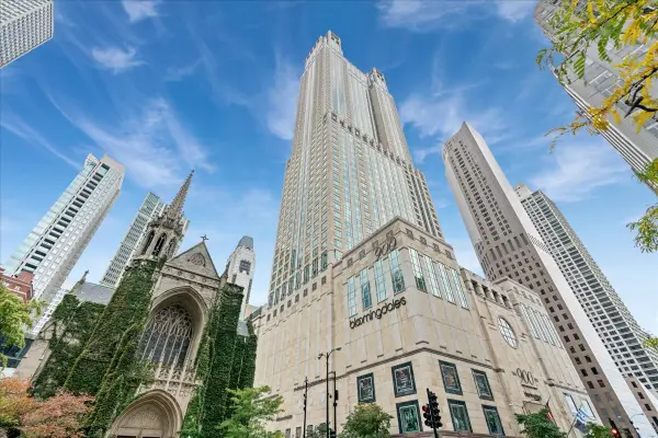 132 E Delaware Place #5906, Chicago, IL 60611