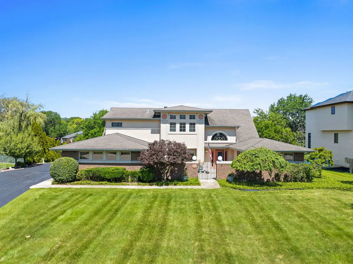 14 Hamilton Lane, Oak Brook, IL 60523 - #1