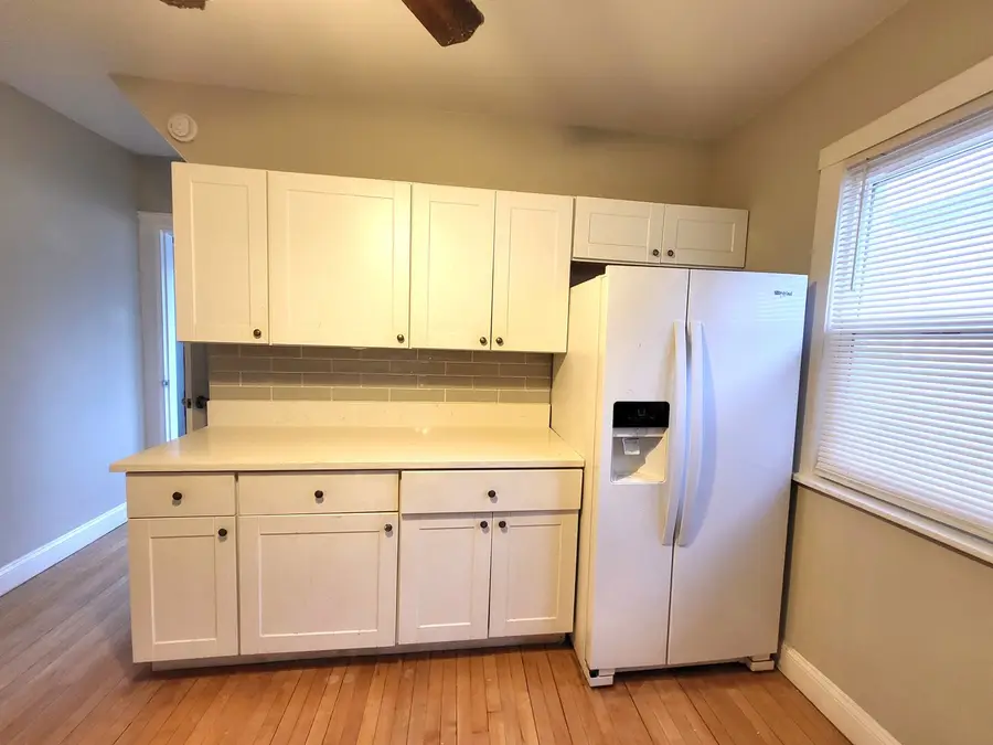 4820 N Kentucky Avenue, Chicago, IL 60630 - #3