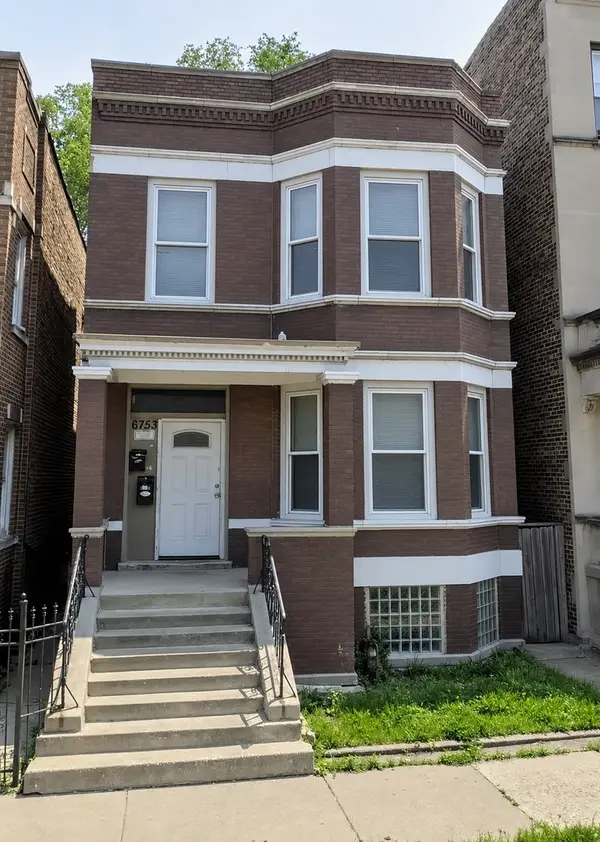 6753 S Loomis Boulevard, Chicago, IL 60636