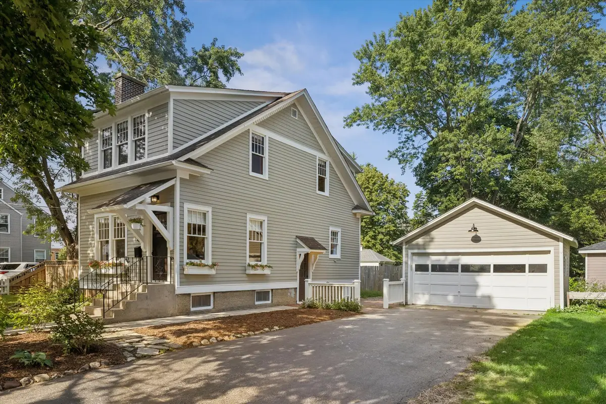84 S Caroline Street, Crystal Lake, IL 60014 - #1