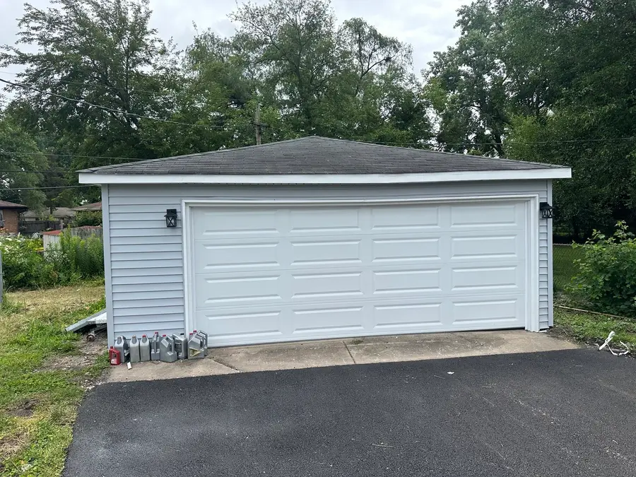 16219 Sussex Court, Markham, IL 60428 - #3