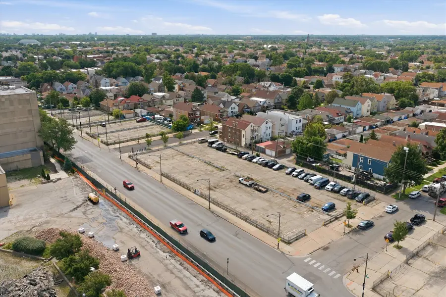 5100 S Sacramento Avenue, Chicago, IL 60632 - #3