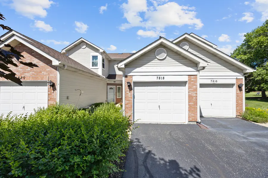 7818 Darien Lake Drive, Darien, IL 60561 - #2