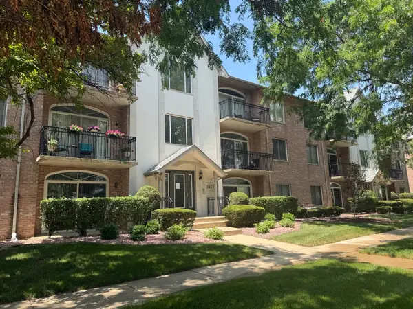 9424 S 77th Court #1C, Hickory Hills, IL 60457