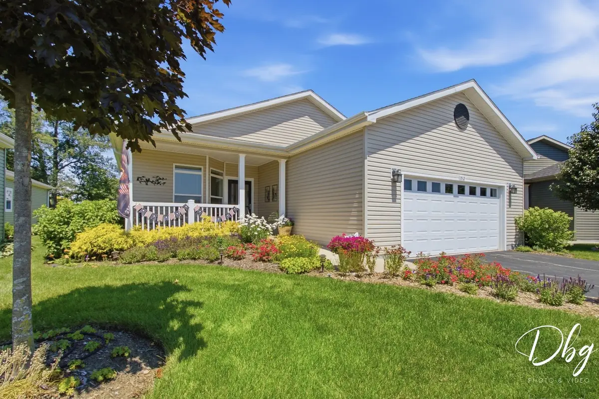 1512 Concord Circle, Grayslake, IL 60030 - #1