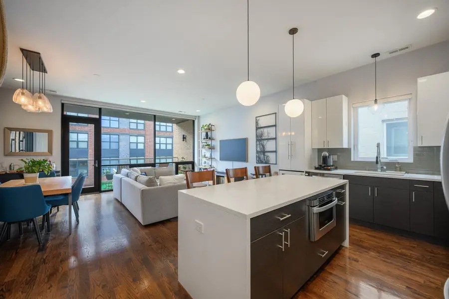 2491 N Milwaukee Avenue #4N, Chicago, IL 60647 - #3