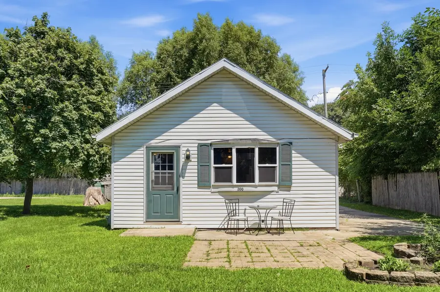 200 W 15th Street, Rock Falls, IL 61071 - #2