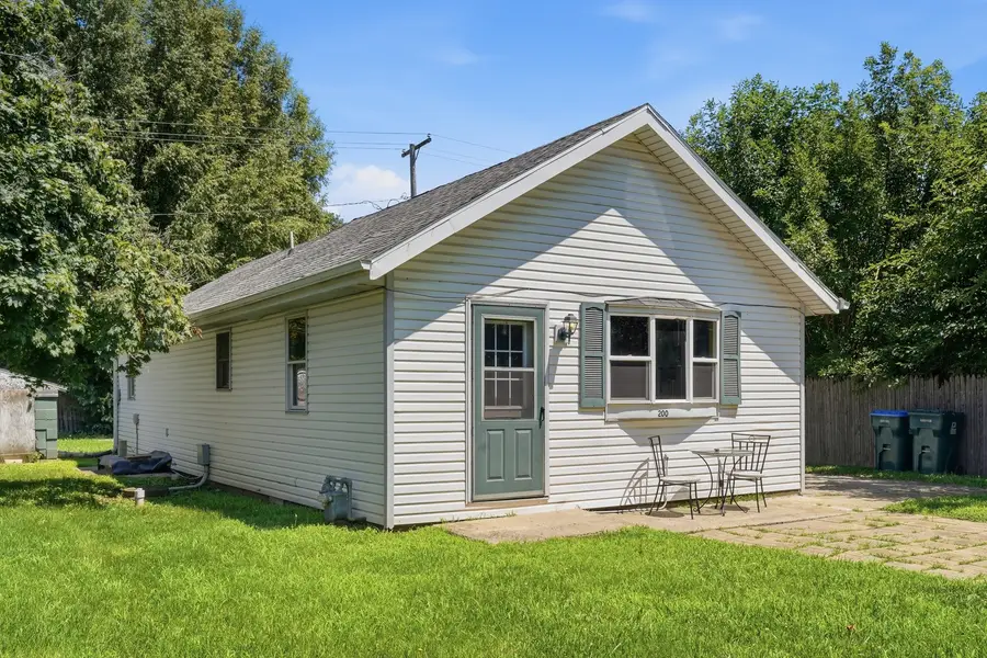 200 W 15th Street, Rock Falls, IL 61071 - #3