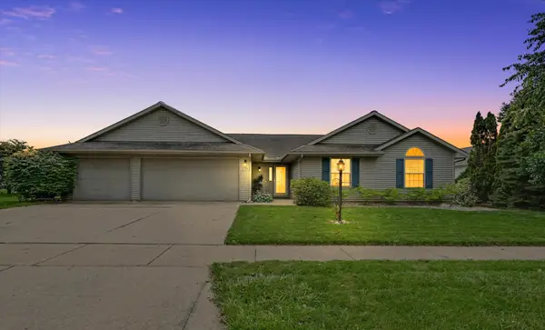 3701 Englewood Drive, Champaign, IL 61822