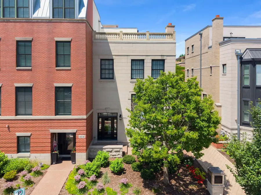 460 Pennsylvania Avenue #C, Glen Ellyn, IL 60137 - #2
