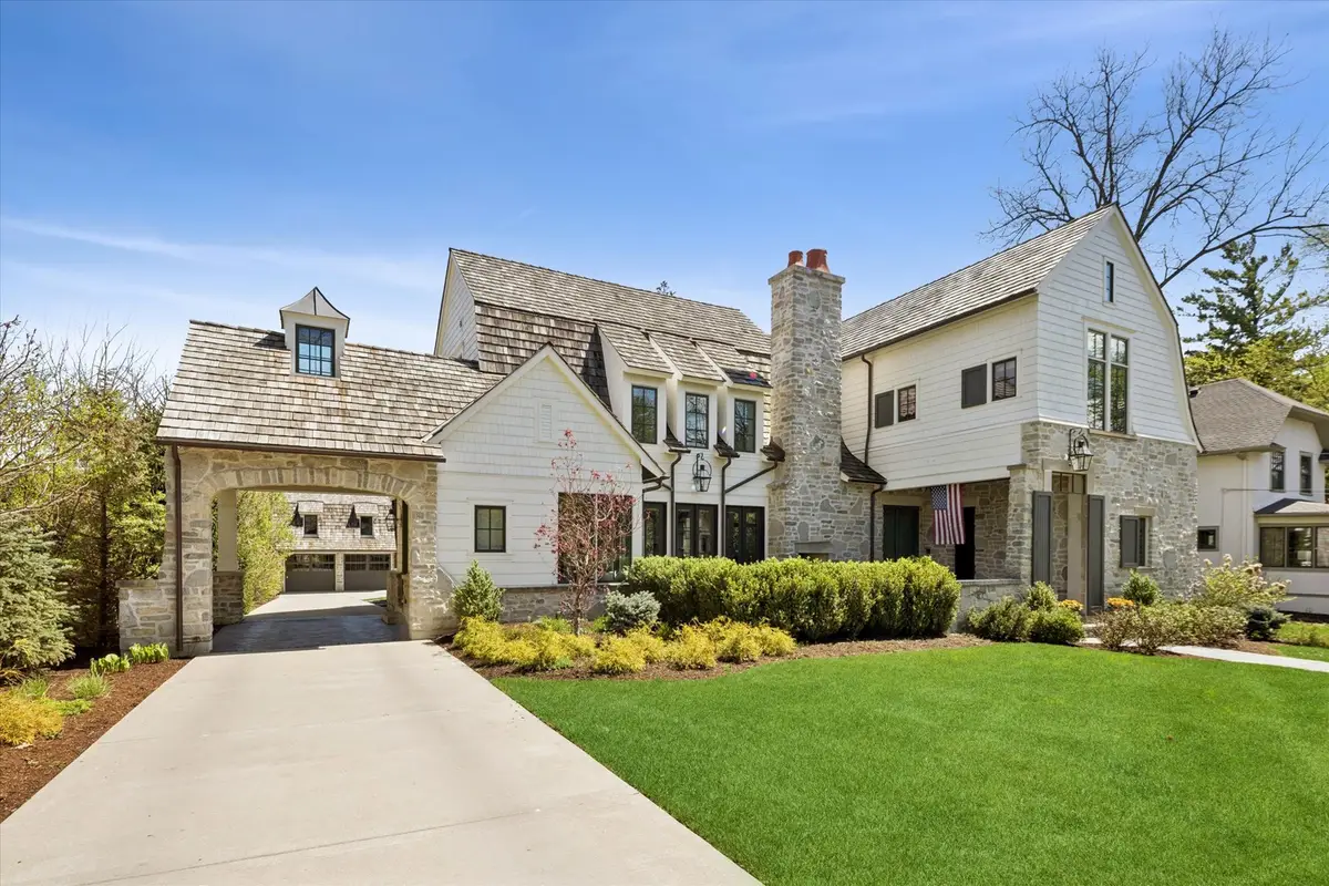 281 Forest Avenue, Glen Ellyn, IL 60137 - #1