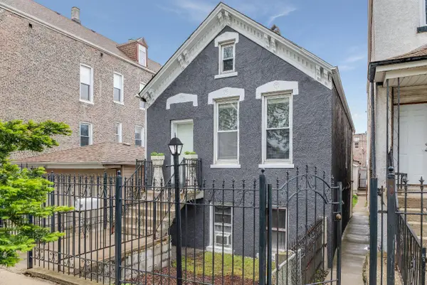 2862 W 22nd Place, Chicago, IL 60623