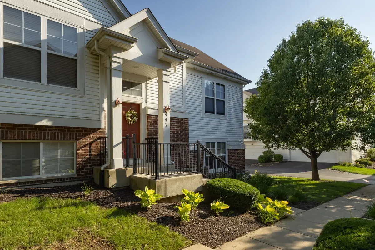 442 Plaza Place, Aurora, IL 60504 - #1