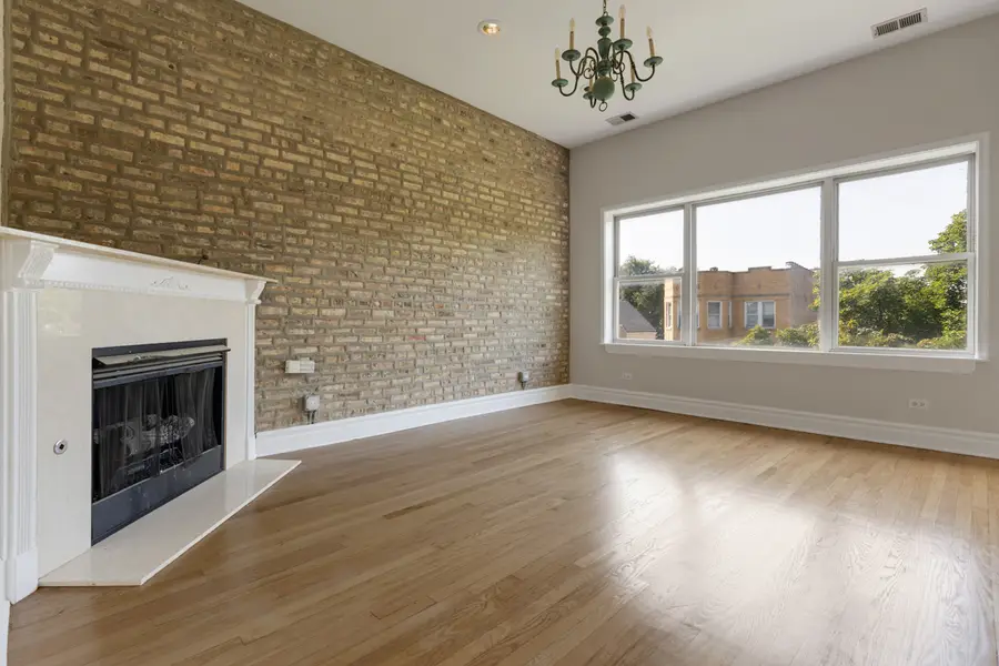 3558 W Shakespeare Street #3E, Chicago, IL 60647 - #2