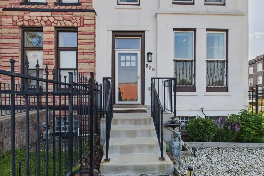625 S Campbell Avenue, Chicago, IL 60612 - #2