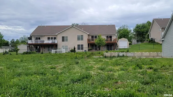 1806 E 6th Street A, Coal Valley, IL 61240