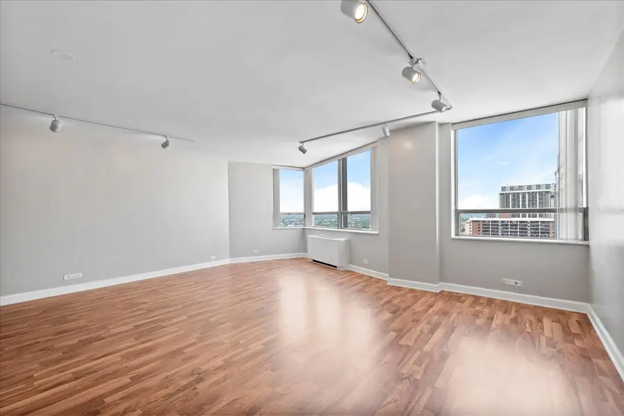 5701 N Sheridan Road #30F, Chicago, IL 60660 - #2