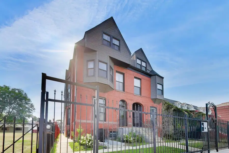 3330 S Indiana Avenue #2N, Chicago, IL 60616 - #3