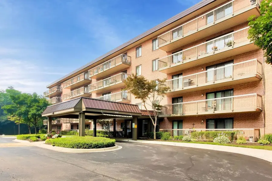 6443 Clarendon Hills Road #301C, Willowbrook, IL 60527 - #2