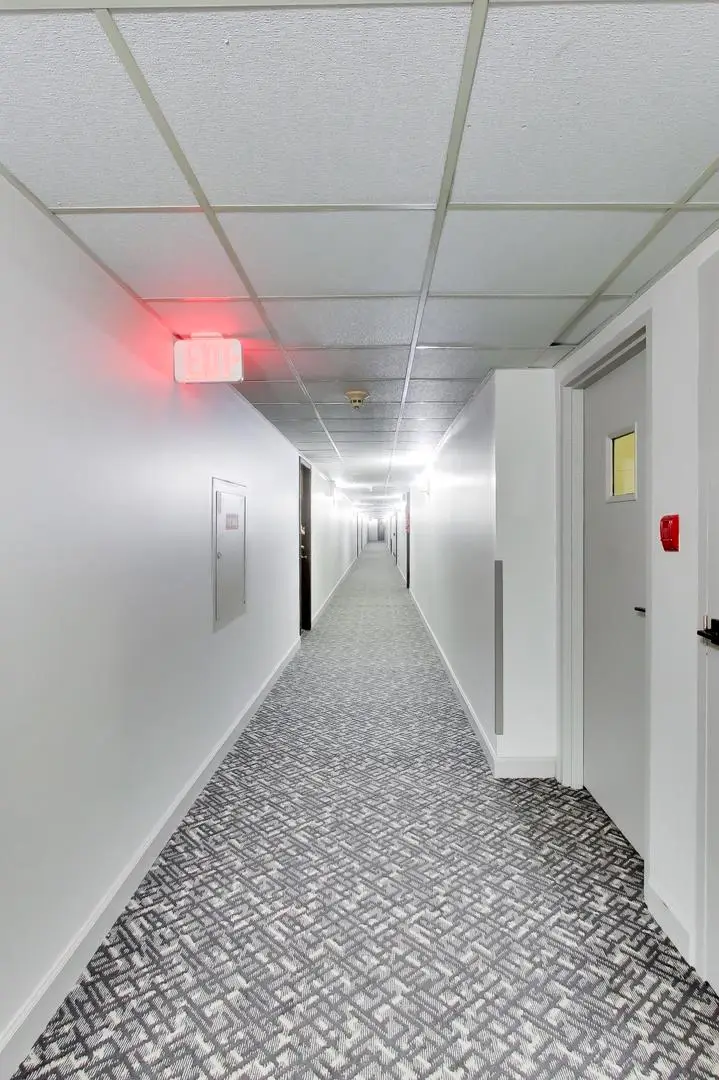 6443 Clarendon Hills Road #301C, Willowbrook, IL 60527 - #3